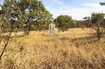 Terreno à venda na Zona Rural, Pequi 