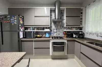 Casa em condomínio fechado com 3 quartos à venda na rua major theolindo ferreira ribas, 2344, hauer, curitiba por r$ 799.000