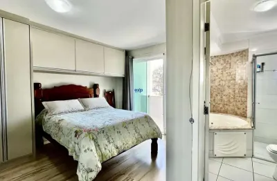 Casa com 4 quartos à venda na rua eduardo couture, 16, jardim das américas, curitiba por r$ 840.000