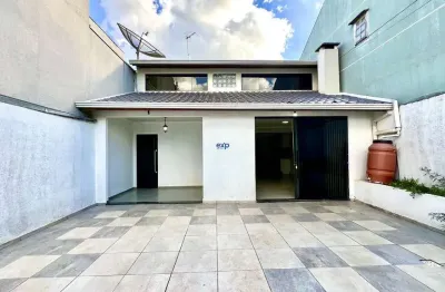 Casa com 3 quartos à venda na rua cabo cornélio de souza martins, 367, uberaba, curitiba por r$ 479.900