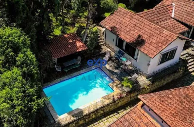 Casa com 4 quartos à venda na promenade, 400, nogueira, petrópolis por r$ 1.550.000
