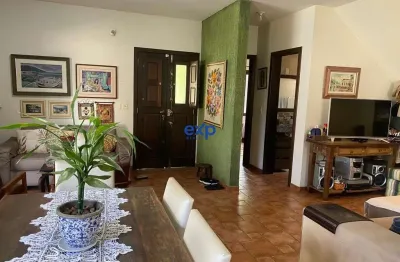 Casa com 2 quartos à venda na servidão do boso, 1051, rio tavares, florianópolis por r$ 2.000.000