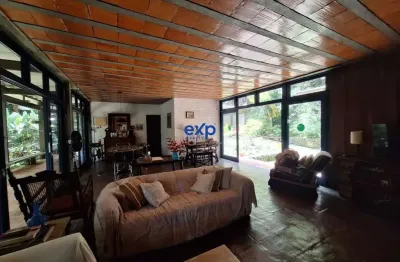 Casa em condomínio fechado com 4 quartos à venda na br-040, 73, fazenda inglesa, petrópolis por r$ 1.100.000