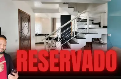 Casa em condomínio fechado com 3 quartos à venda na Rua Capitão Antônio Naufal, 228, Uberaba, Curitiba por R$ 350.000