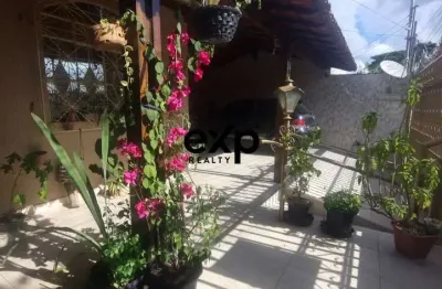 Casa com 3 quartos à venda na rua 8, 476, conjunto habitacional nova pampulha, contagem por r$ 650.000