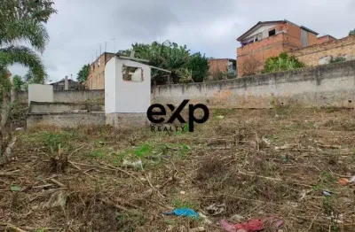 Terreno à venda na Rua Portugal, 58, Campina do Arruda, Almirante Tamandaré por R$ 288.000