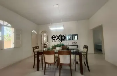 Casa com 4 quartos à venda na rua vereador antônio teles de queiroz, 82, campinho, valença por r$ 550.000