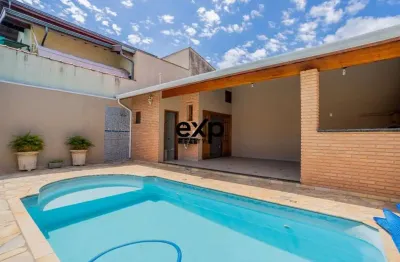 Casa com 3 quartos à venda na Rua João Alonso, 235, Jardim Santa Helena, Valinhos por R$ 1.080.000