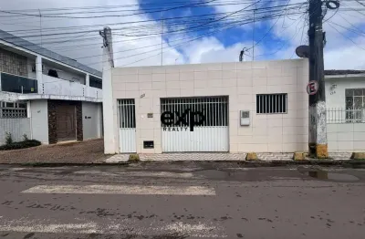 Casa com 3 quartos à venda na rua primeiro de março, 132, centro, valença por r$ 550.000