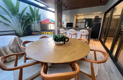 Casa em condomínio fechado com 4 quartos à venda na eusébio de queiroz, 700, coacu, eusébio por r$ 3.650.000