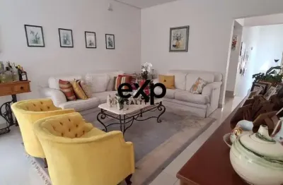 Casa em condomínio fechado com 3 quartos à venda na Rua Vereador Walter Obmer Woelzke, 605, Jardim das Palmeiras, Valinhos por R$ 1.379.000