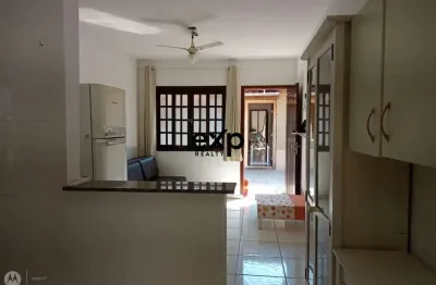 Casa em condomínio fechado com 2 quartos à venda na rua luiz lyria martinez, 225, martim de sá, caraguatatuba por r$ 395.000
