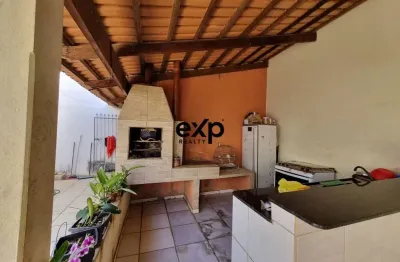 Casa com 4 quartos à venda na 15 de novembro, 80, loteamento brasiliense, catalão por r$ 350.000