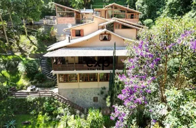 Casa em condomínio fechado com 5 quartos à venda na carvalho júnior, 1, corrêas, petrópolis por r$ 1.650.000