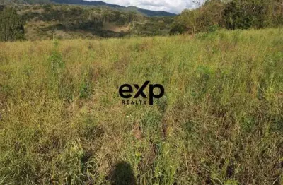 Chácara / sítio com 1 quarto à venda na estrada das serrarias, 1, leão, agudos do sul por r$ 265.000