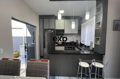 Casa em condomínio fechado com 3 quartos à venda na Rua Francisco Alves Ferreira, 640, Vila Glória, Campo Largo por R$ 420.000