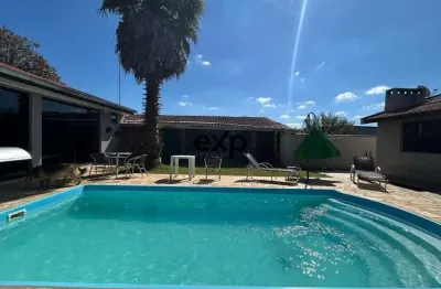 Casa com 3 quartos à venda na aristides de brito portela, 51, jardim bela vista, campo largo por r$ 850.000
