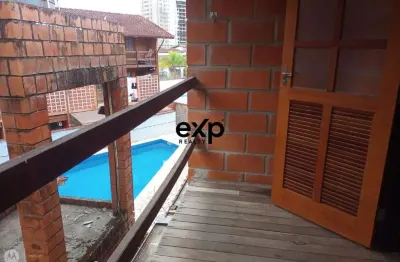 Casa em condomínio fechado com 1 quarto à venda na rua itapoan, 600, martim de sá, caraguatatuba por r$ 330.000