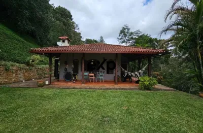 Casa com 3 quartos à venda na Estrada do Cantagalo, 4080, Itaipava, Petrópolis por R$ 1.590.000
