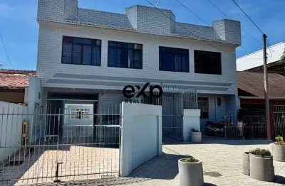Apartamento com 11 quartos à venda na Rua Alzira Ângela da Guarda, 49, Aviação, São José dos Pinhais por R$ 1.250.000