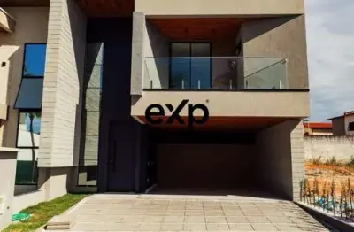 Casa em condomínio fechado com 4 quartos à venda na Rua Carlos Juaçaba, 10, Maraponga, Fortaleza por R$ 2.200.000