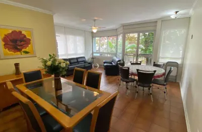Apartamento à venda na enseada com 3 quartos, 2 vagas, 140 m2, piscina e churrasqueira - guarujá/sp