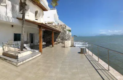 Casa mobiliada à beira-mar em guarujá - churrasqueira e lavanderia