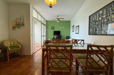 Apartamento à venda na enseada com 3 quartos, 2 banheiros, 1 vaga, piscina e churrasqueira - guarujá/sp