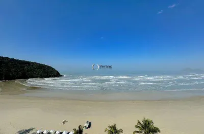 Frente mar com vista única, piscina, espaço gourmet e amplo terraço