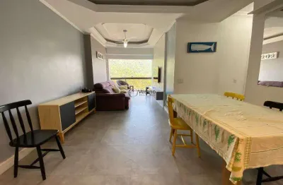 Apartamento reformado, com 3 quartos sendo 2 suítes, prédio com área de lazer e bem proximo da praia