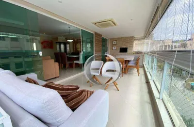 Apartamento de alto padrão, com 3 quartos sendo 1 suíte