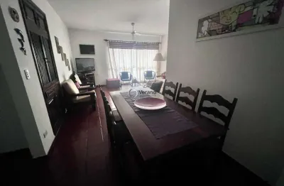 Apartamento na enseada guaruja com 2 quartos sala para 2 ambientes proximo do mar