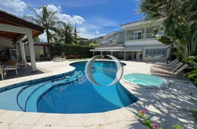 Casa a venda no acapulco com 5 suítes, espaço gourmet, piscina e hidromassagem
