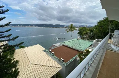 Apartamento com 3 quartos sendo 2 suítes com uma vista maravilhosa da paraia da enseada