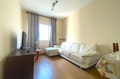 Apartamento otima localização proximo a faculdade e mercados.