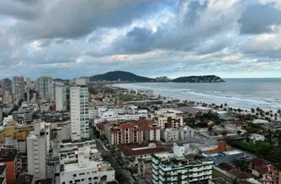 Excelente cobertura, com vista para o mar, 8 quartos!