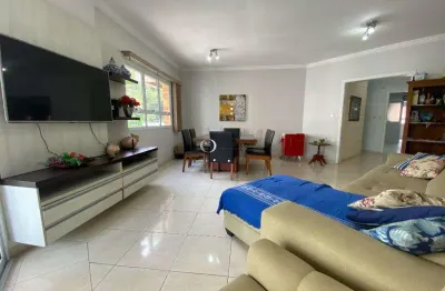 Apartamento de alto padrão na praia das pitangueiras