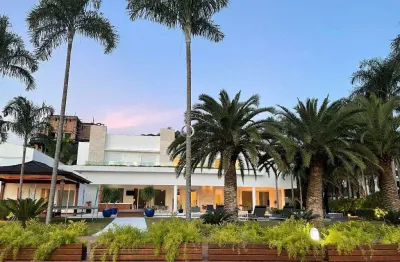 Casa ávenda em guarujá - mobiliada e com sauna, churrasqueira e lareira