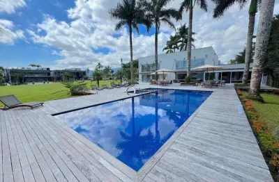 Casa a venda na marina guarujá com vaga para barcos de até 100 pés, piscina, espaço gourmet e 2 saunas