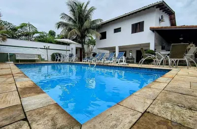 Casa com 6 suítes à venda no condomínio acapulco - guarujá / sp