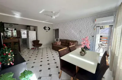 Apartamento com 3 quartos sendo 1 suíte com Varanda e Churrasqueira na Enseada, Guarujá