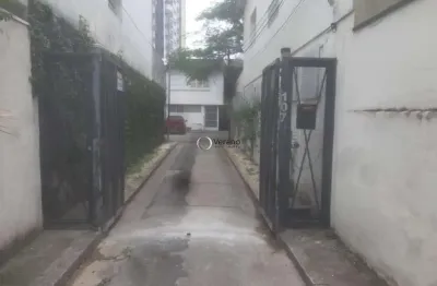 Casa com 3 quartos à venda na Vila Olímpia, São Paulo 