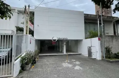 Imóvel comercial amplo – ideal para empresas, clínicas ou comércio em geral