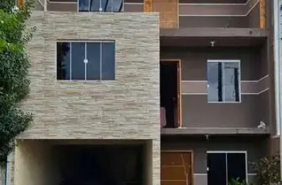 Casa com 5 quartos, 220m², à venda em curitiba, são braz