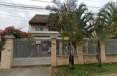 Sobrado com 3 quartos, 380m², à venda em curitiba, guaíra