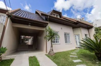 Casa com 4 quartos, 235m², à venda em curitiba, pilarzinho