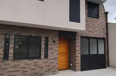 Casa com 3 quartos à venda na Rua Hildebrando Dulcio, 344, Bacacheri, Curitiba