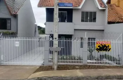 Sobrado à venda em curitiba, cidade industrial, com 3 quartos, 158m²