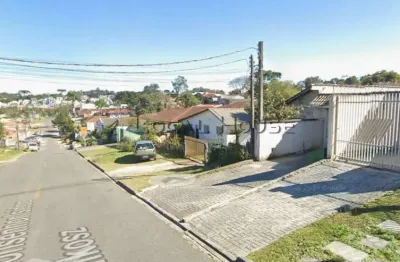 Sobrado à venda em Curitiba, Cachoeira, com 3 quartos, 100m²