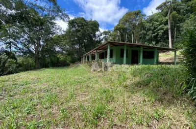 Sítio com 70.000 m2, 2 casas simples, vargem grande, teresópolis, rj